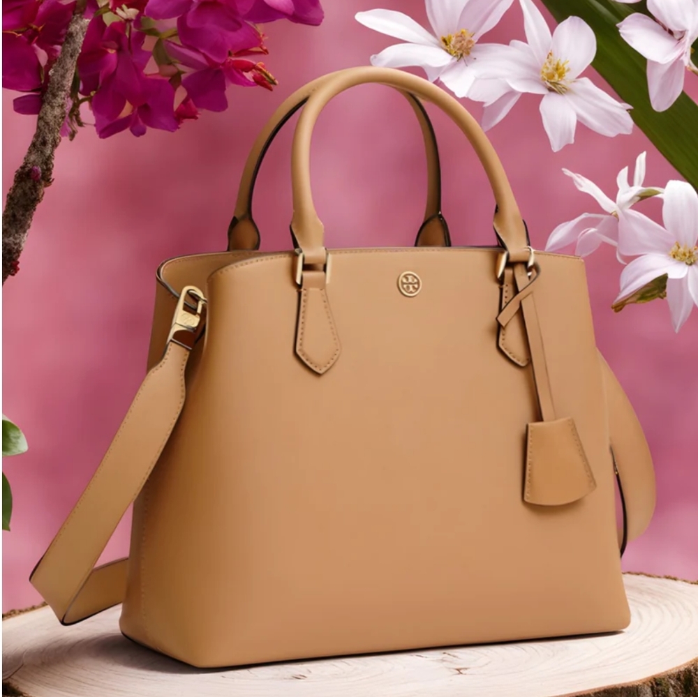 Tory Burch  Robinson Bag